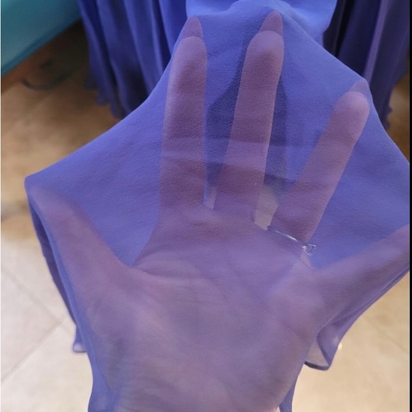 Vintage
1960's Camellia Room Classic blue silk cocktail dress chiffon skirt US2 - Picture 6 of 9